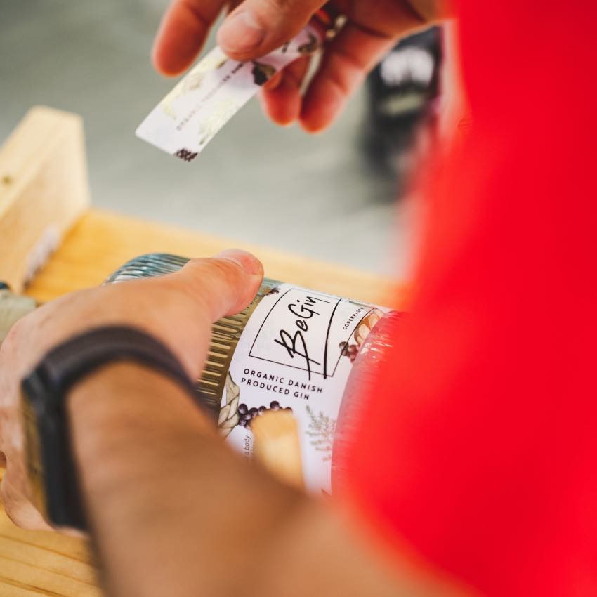 Lav din egen gin hos GinSkolen Værløse Lav din egen gin hos GinSkolen Værløse