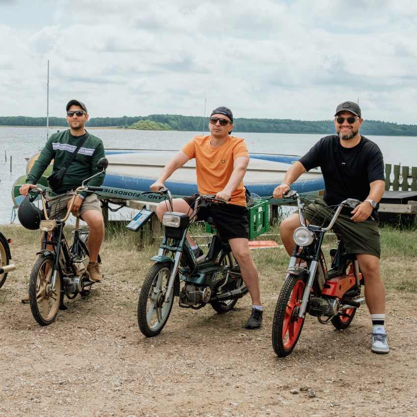 Oplev Orø på veteranknallert med Puchtours