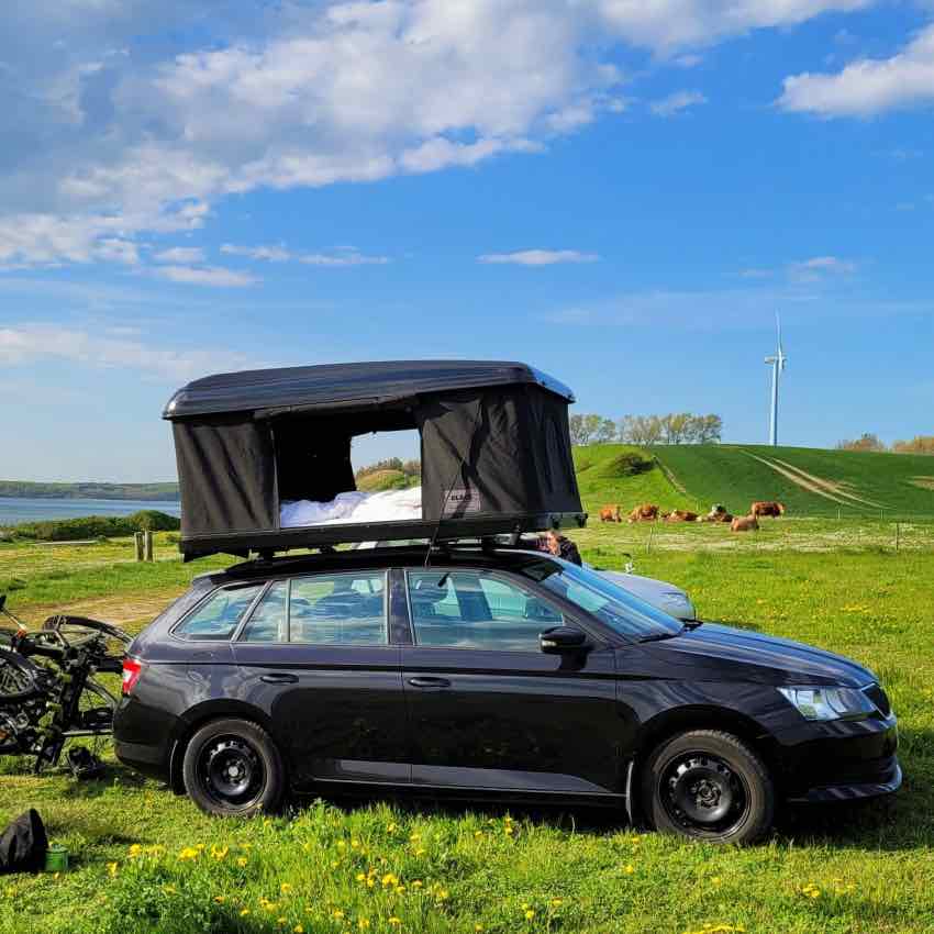 Overnatning i tagtelt ved den danske Vestkyst med OurStuff