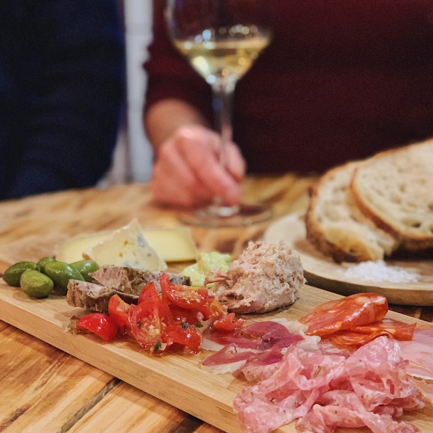 Vin & Tapas hos S'vineriet Odense