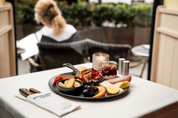 Go Dream BRUNCH HOS CAFÉ VIVALDI - STÆNDERTORVET- Oplevelsesgaver GASTRONOMY