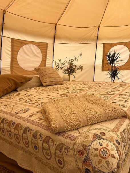 Go Dream GLAMPING FOR 2 HOS KØBENHAVNS SURFCENTER- Oplevelsesgaver