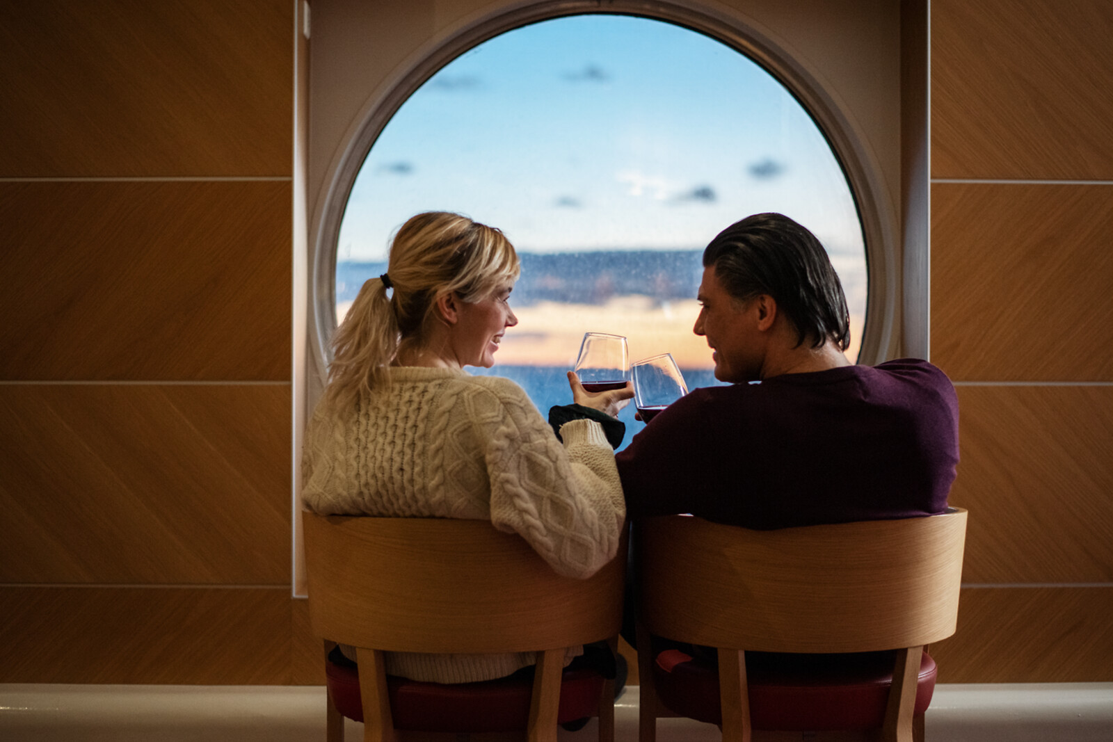 Go Dream PREMIUMCRUISE MED VINSMAGNING - AFREJSE: SØN-ONSDAG- Oplevelsesgaver STAY Go Dream PREMIUMCRUISE MED VINSMAGNING - AFREJSE: SØN-ONSDAG- Oplevelsesgaver STAY