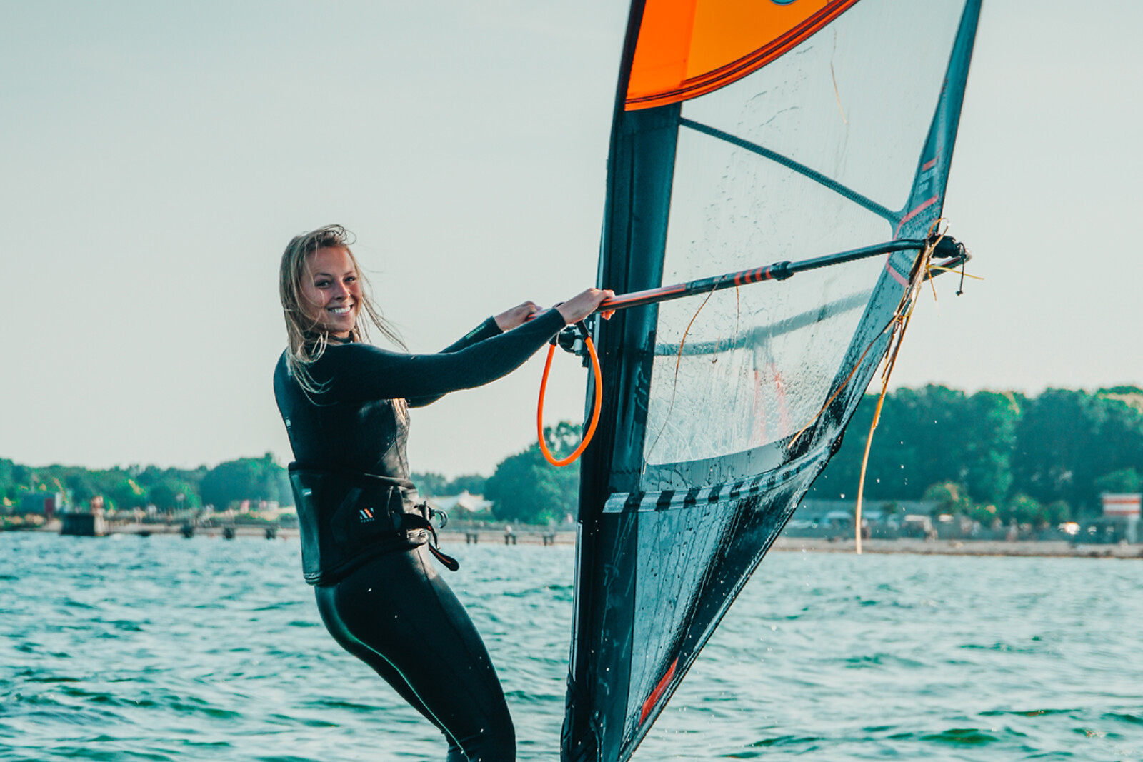 Go Dream WINDSURFING- Oplevelsesgaver ADVENTURE